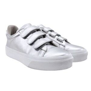 JSlides Gennie Silver Sneaker - Size 9